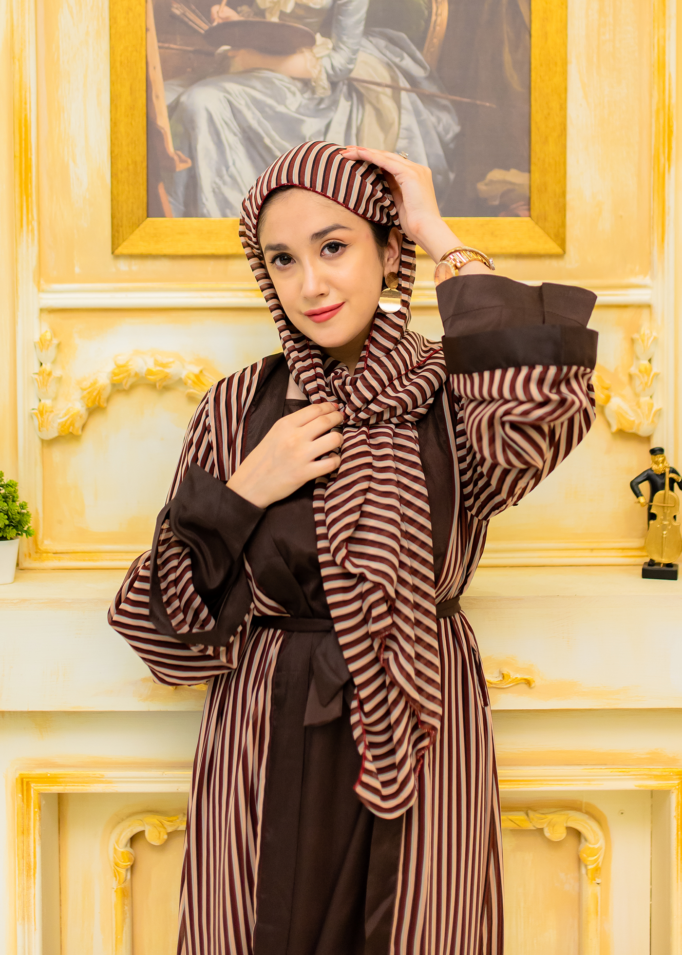 Brown Strips abaya